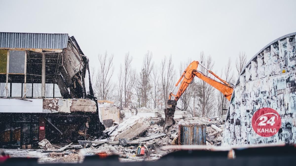 В Архитектурной палате говорят, что снос павильона "Куража" на ВДНХ является незаконным В Архитектурной палате говорят, что снос павильона "Куража" на ВДНХ является незаконным