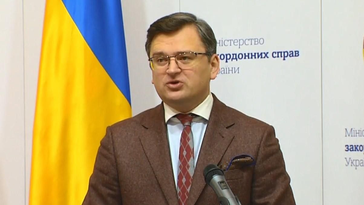 Пробує взяти реванш за програш СРСР у "Холодній війні", – Кулеба про війська Росії біля України - Новини Росії і України - 24 Канал Пробує взяти реванш за програш СРСР у "Холодній війні", – Кулеба про війська Росії біля України - Новини Росії і України - 24 Канал