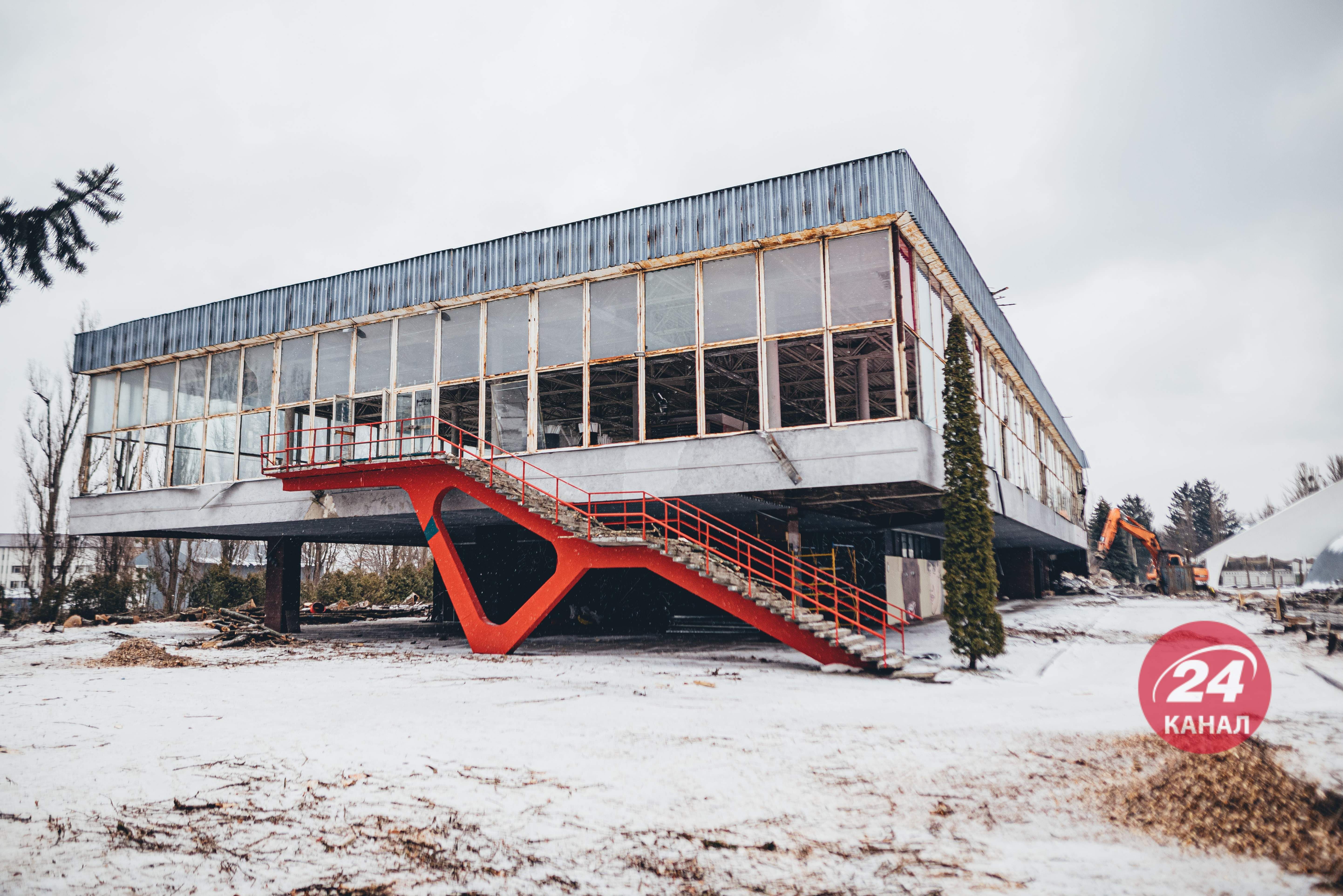 Главный архитектор университета Президента рассказал, что снос "Куража" является законным Главный архитектор университета Президента рассказал, что снос "Куража" является законным