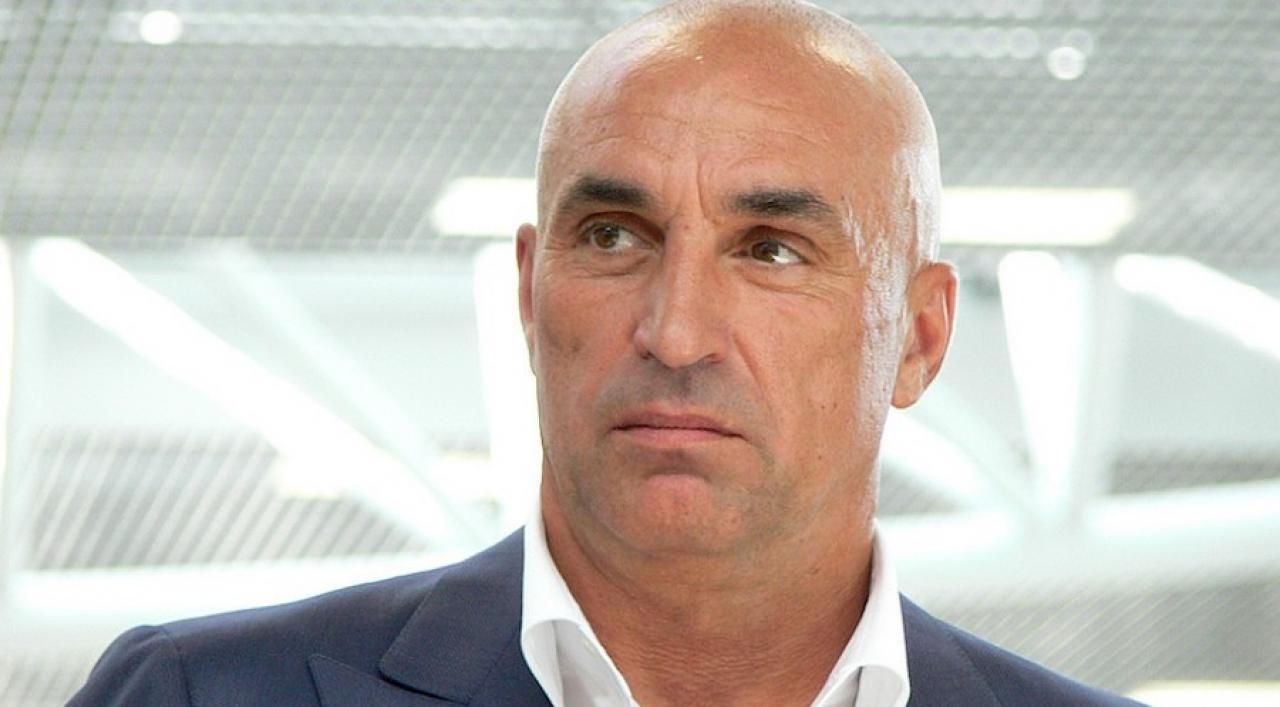 Смертельное ДТП на Харьковщине: Ярославский говорит, что спал дома, а СМИ – что покинул Украину Смертельное ДТП на Харьковщине: Ярославский говорит, что спал дома, а СМИ – что покинул Украину