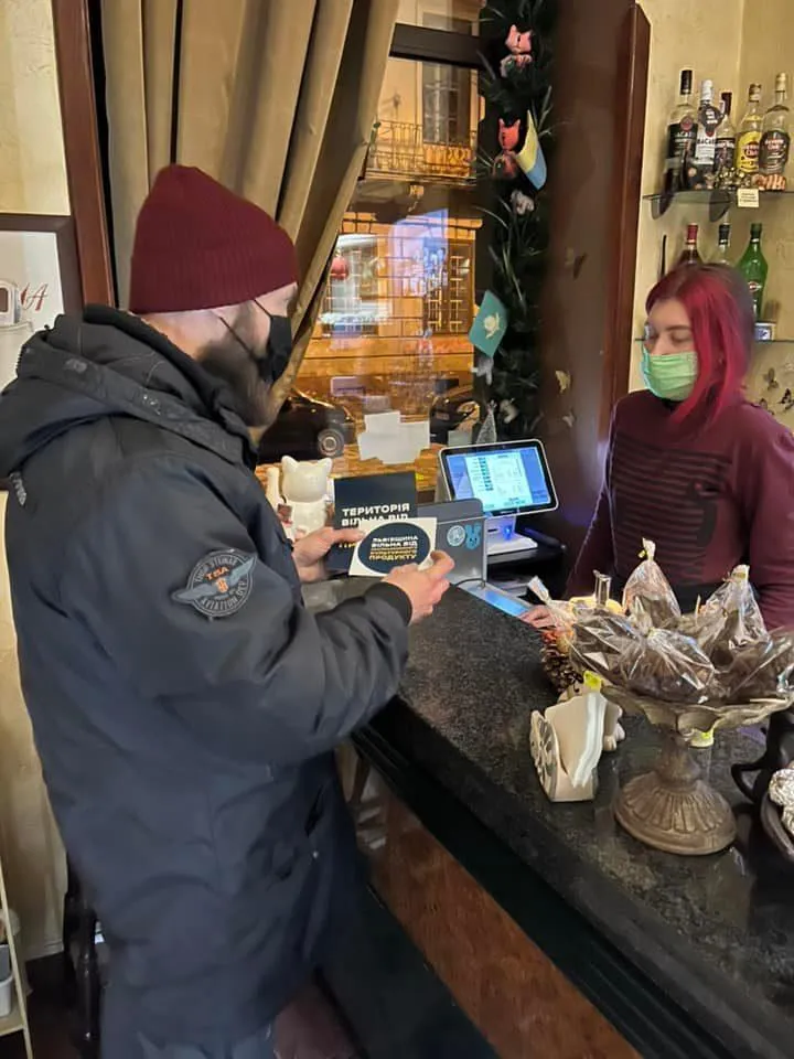 До порушників повертаються знову після скарг відвідувачів До порушників повертаються знову після скарг відвідувачів