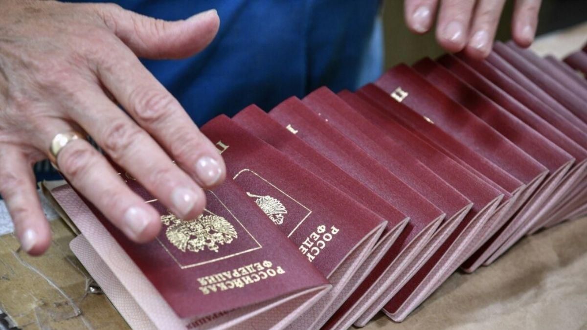 Кулеба просит ОБСЕ подготовить доклад о российской паспортизации на Донбассе