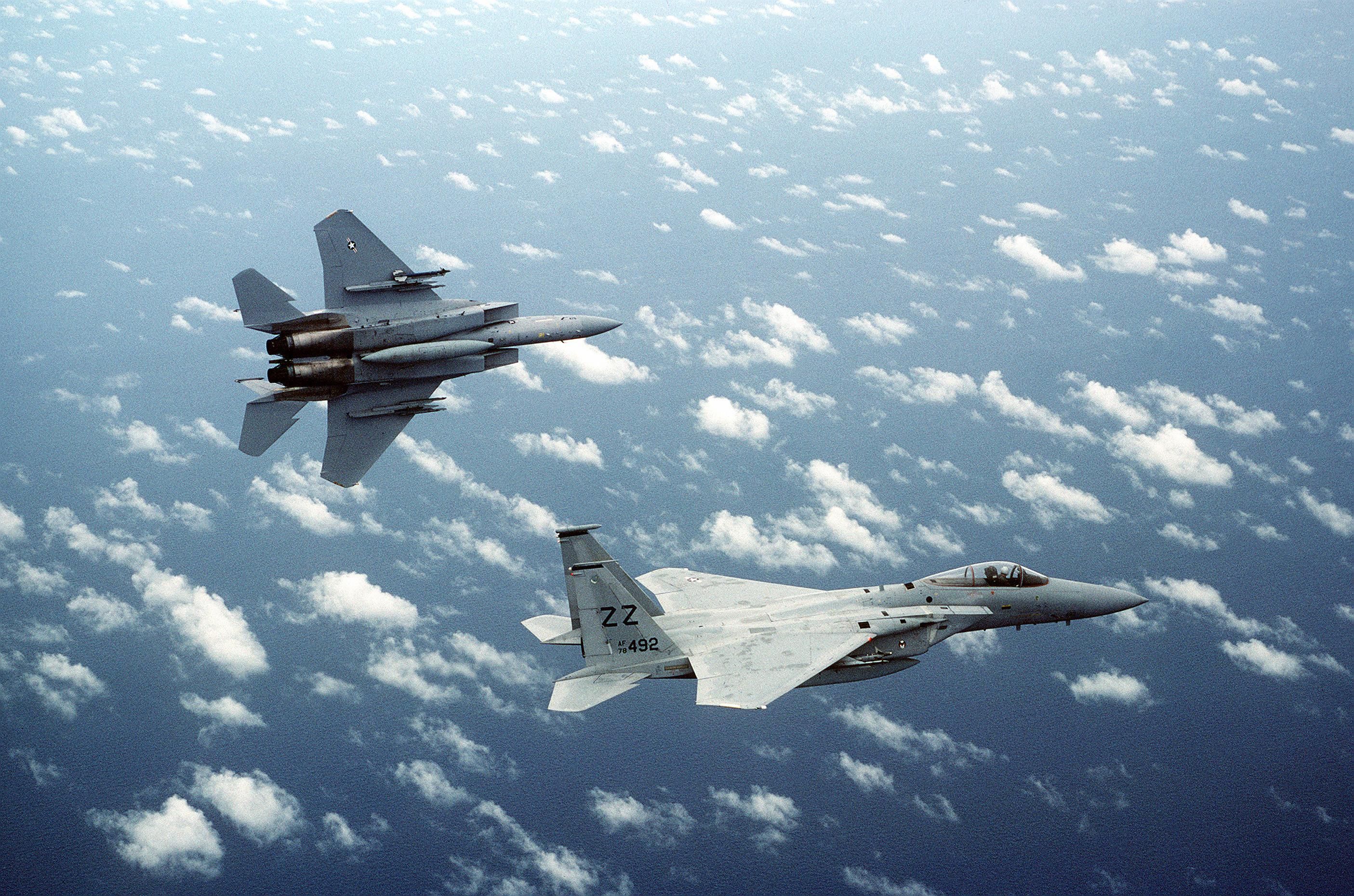 США відправили до Польщі винищувачі F-15 для підсилення військ НАТО - 24 Канал