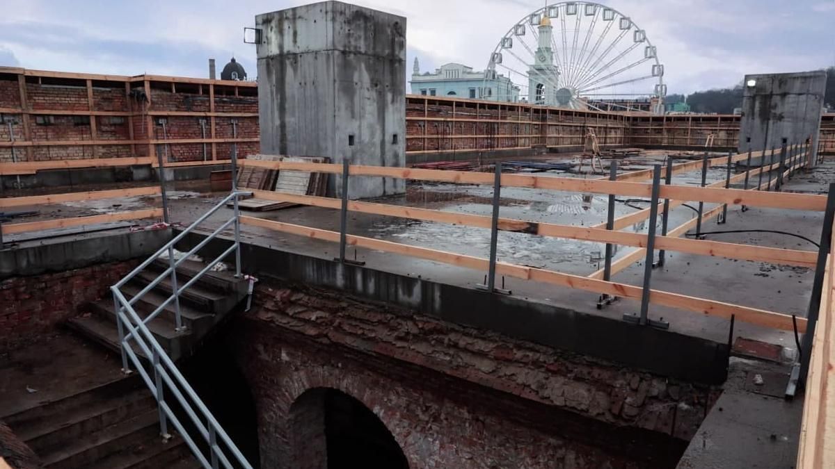 Протиаварійні роботи майже закінчено: Ткаченко показав хід робіт у Гостинному дворі - Новини Києва - Київ Протиаварійні роботи майже закінчено: Ткаченко показав хід робіт у Гостинному дворі - Новини Києва - Київ