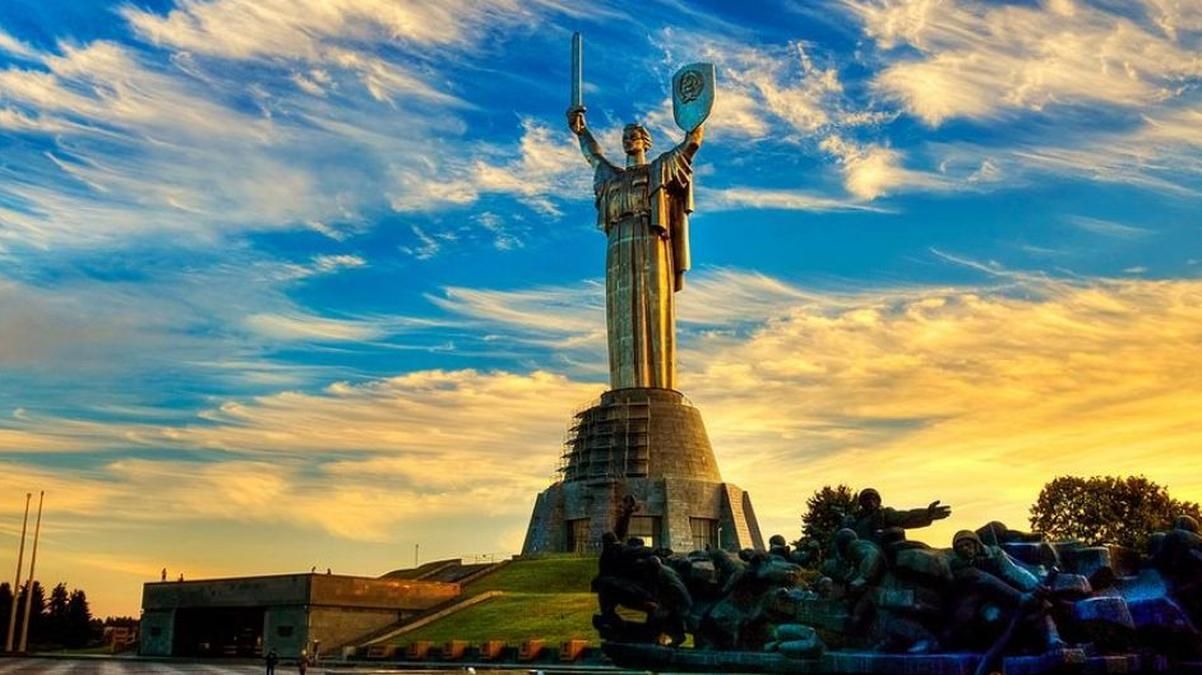 Олигарх Коломойский пытается приватизировать Родину-Мать в Киеве – СМИ
Олигарх Коломойский пытается приватизировать Родину-Мать в Киеве – СМИ