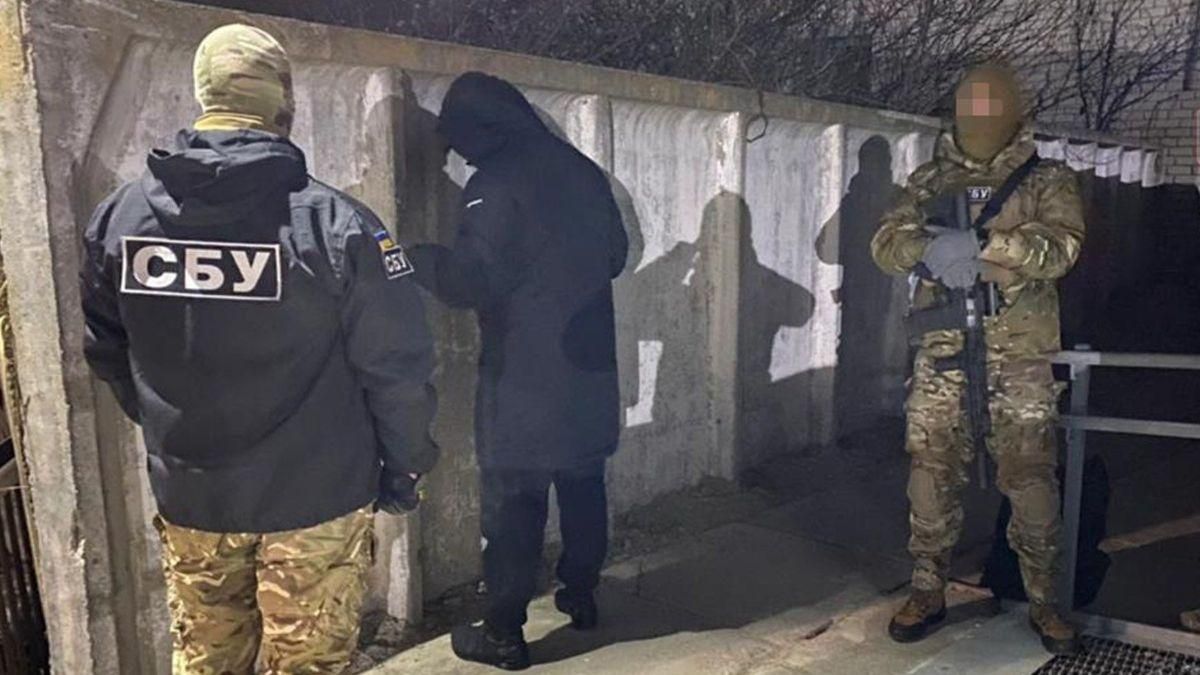 Собирался взорвать многоэтажку: пророссийского боевика приговорили к 10 годам Собирался взорвать многоэтажку: пророссийского боевика приговорили к 10 годам