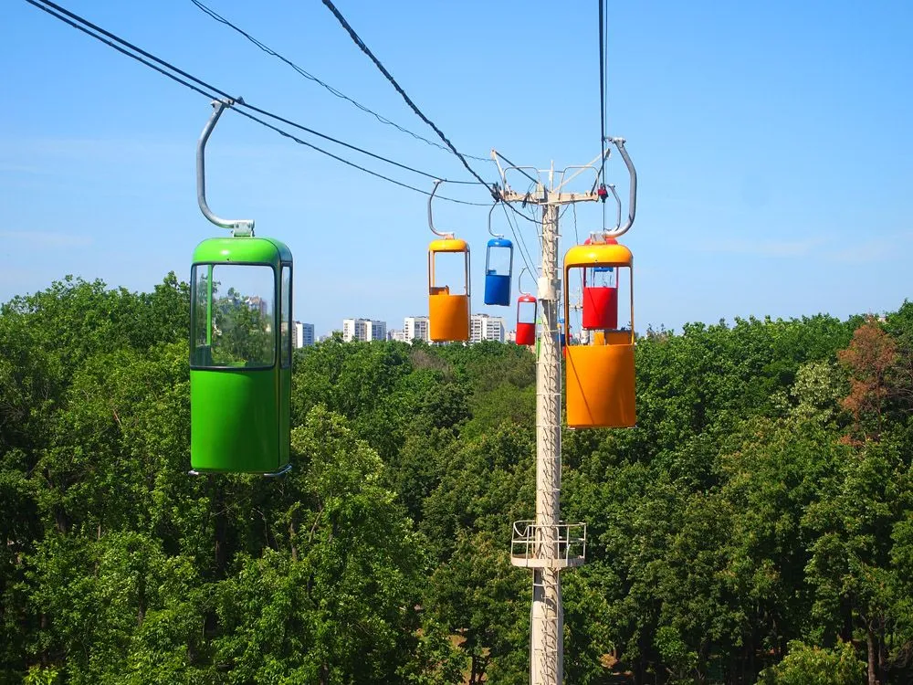 Канатна дорога підвісна в Харкові парк Горького Канатна дорога підвісна в Харкові парк Горького