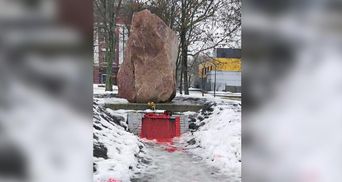 "Українофобська акція": в Харкові вандали осквернили пам'ятник УПА