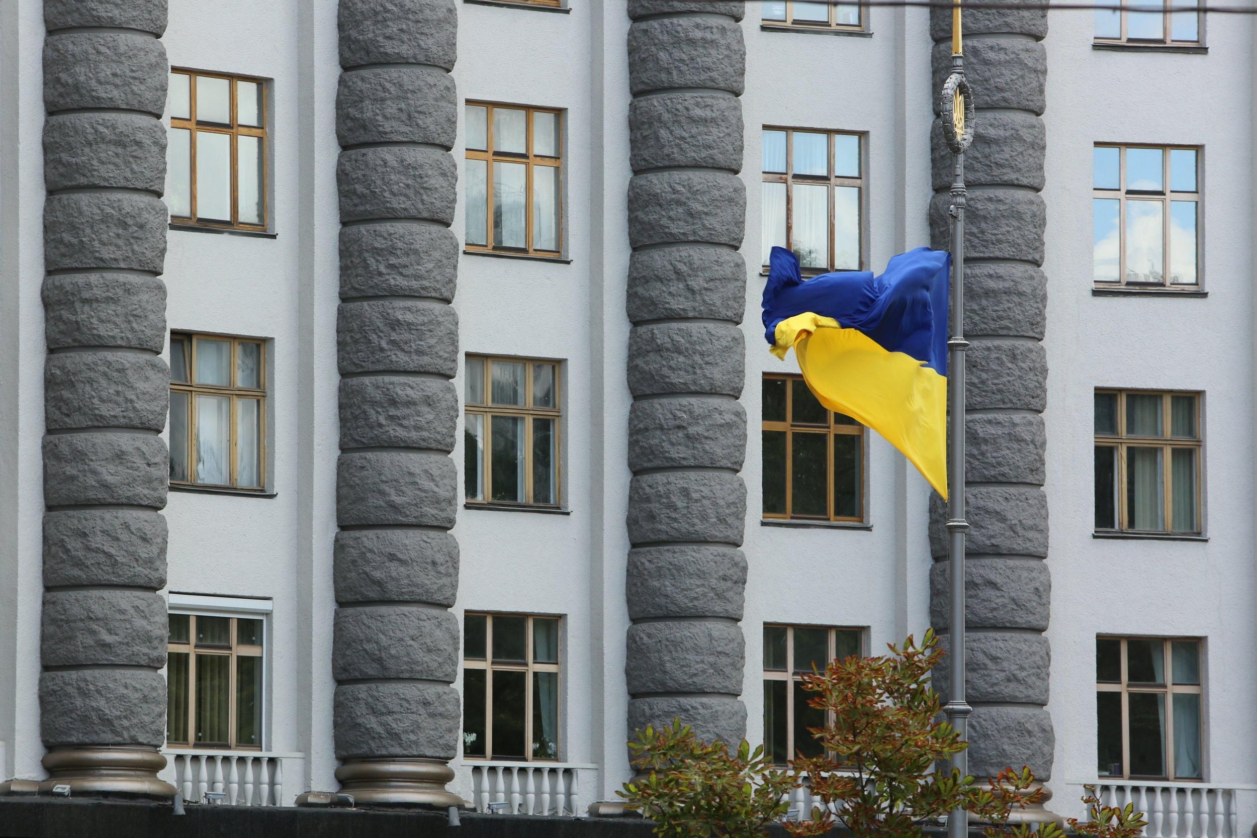 Еще 5 стран призвали своих граждан покинуть Украину