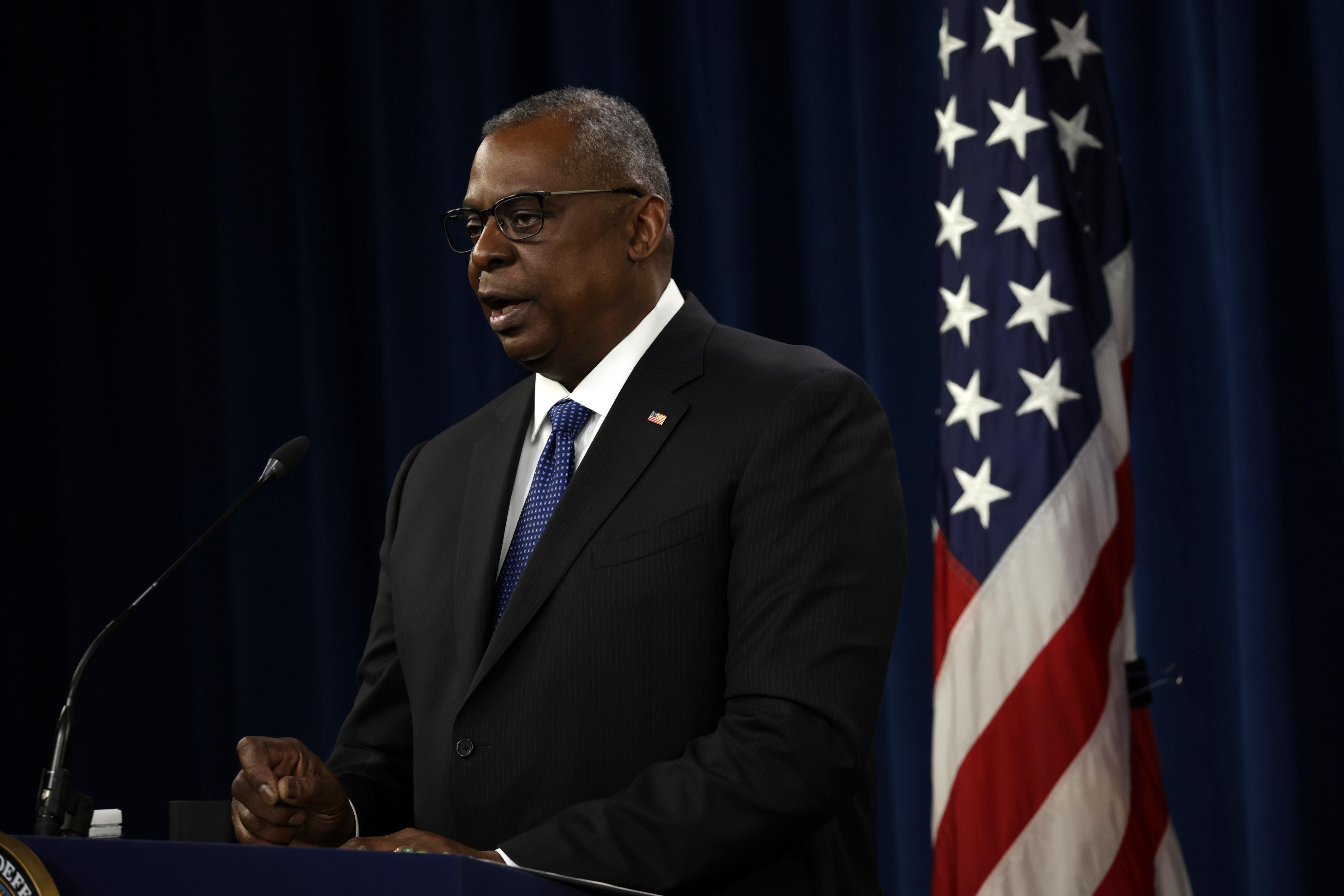 Глава Пентагона предостерег Шойгу от эскалации вокруг Украины Глава Пентагона предостерег Шойгу от эскалации вокруг Украины