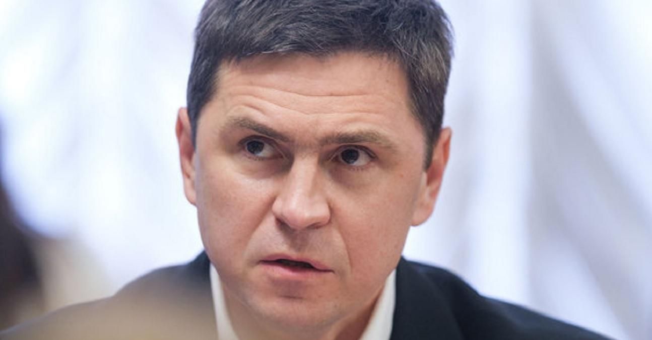 Сохранять спокойствие и верить в армию: у Зеленского заверили, что ситуация под контролем Сохранять спокойствие и верить в армию: у Зеленского заверили, что ситуация под контролем