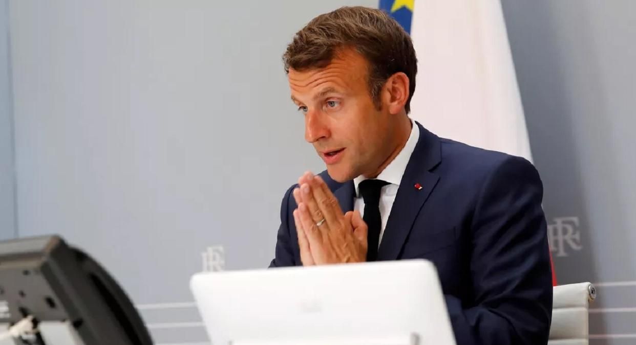 Макрон уже поговорил с Зеленским и Шольцом: должен позвонить и Байдену Макрон уже поговорил с Зеленским и Шольцом: должен позвонить и Байдену