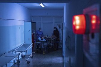 Через спад тестування COVID-статистика знизилась, але кількість госпіталізованих досі висока