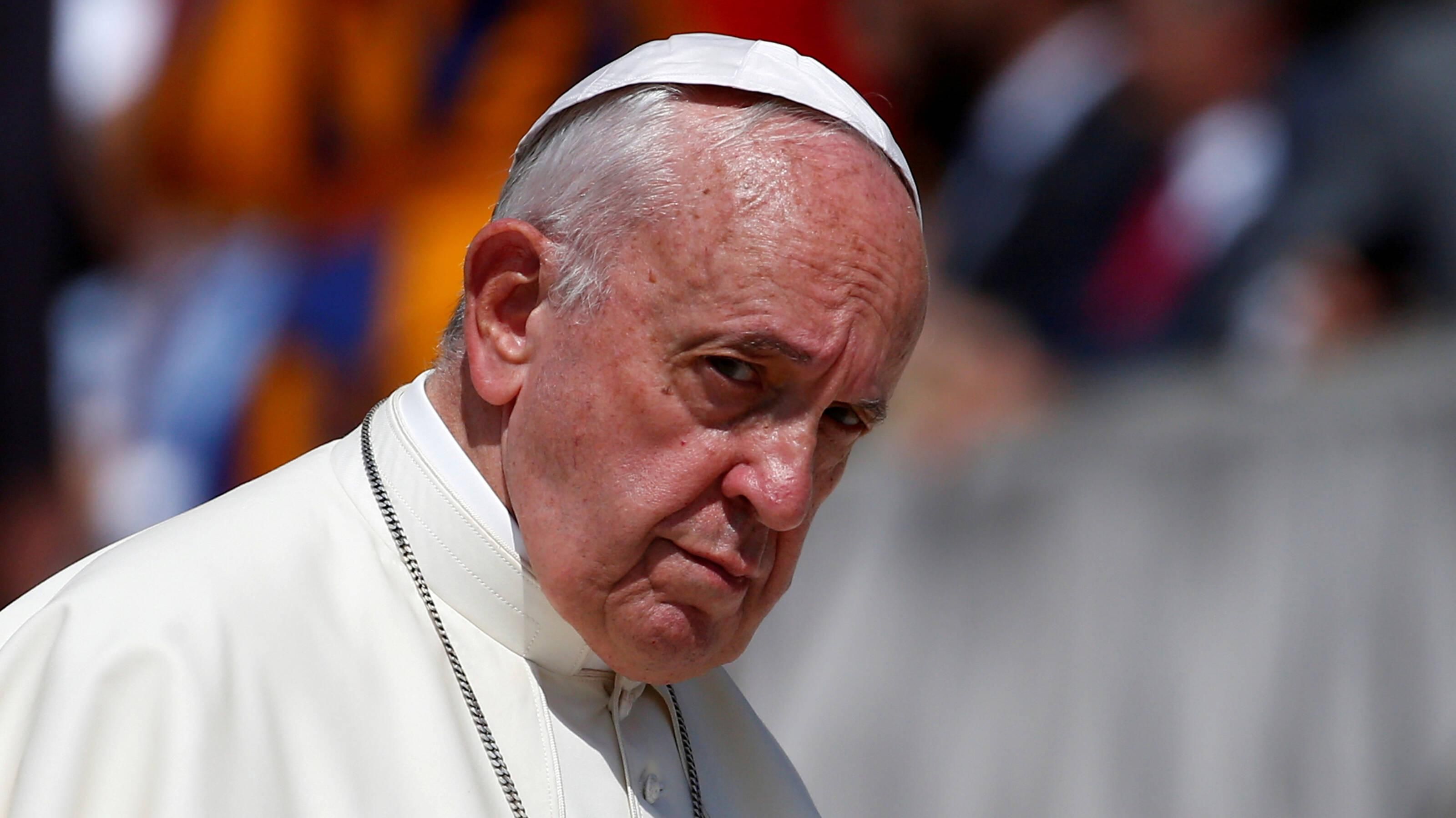 Папа Франциск провів безмовну молитву за мир в Україні - Головні новини - 24 Канал