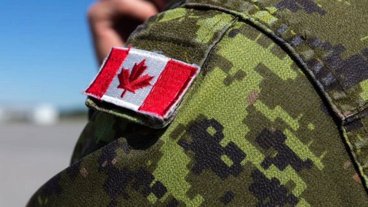 Канада вывозит своих военных инструкторов из Украины
