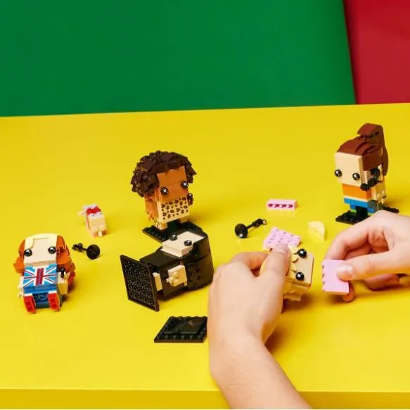 Spice Girls – знову разом: LEGO анонсувала набір культового дівчачого гурту