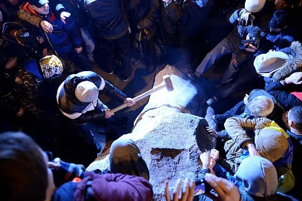 ленінопад ленінопад