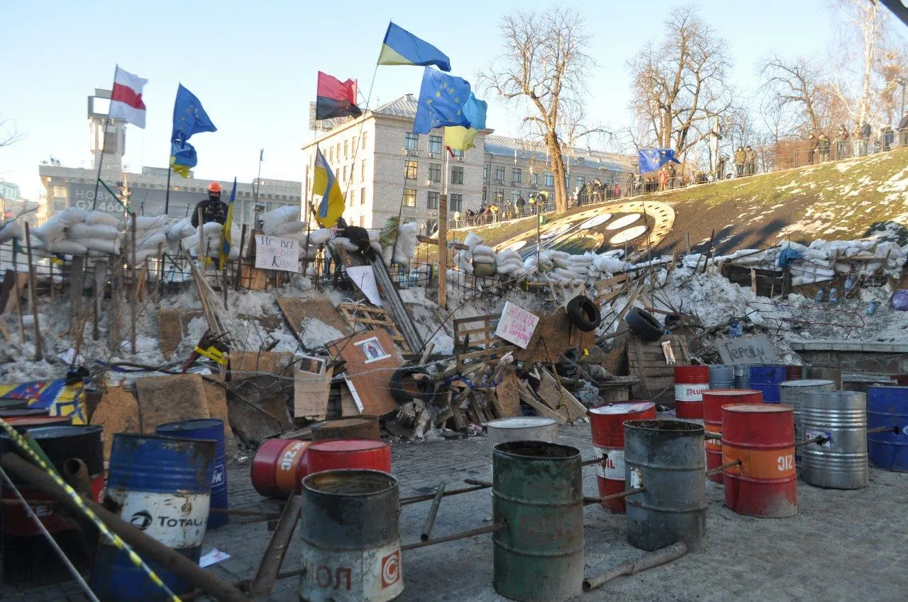 барикада барикада