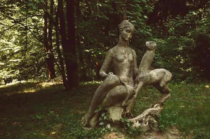 Парк Залізна вода, Львів, романтичні місця, кохання, День Валентина, 14 лютого Парк Залізна вода, Львів, романтичні місця, кохання, День Валентина, 14 лютого