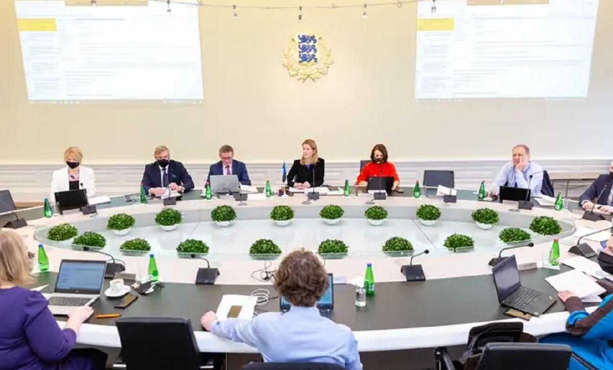 Естонія зберігає посольство у Києві, а інструкторів не відкликатиме - Україна новини - 24 Канал Естонія зберігає посольство у Києві, а інструкторів не відкликатиме - Україна новини - 24 Канал