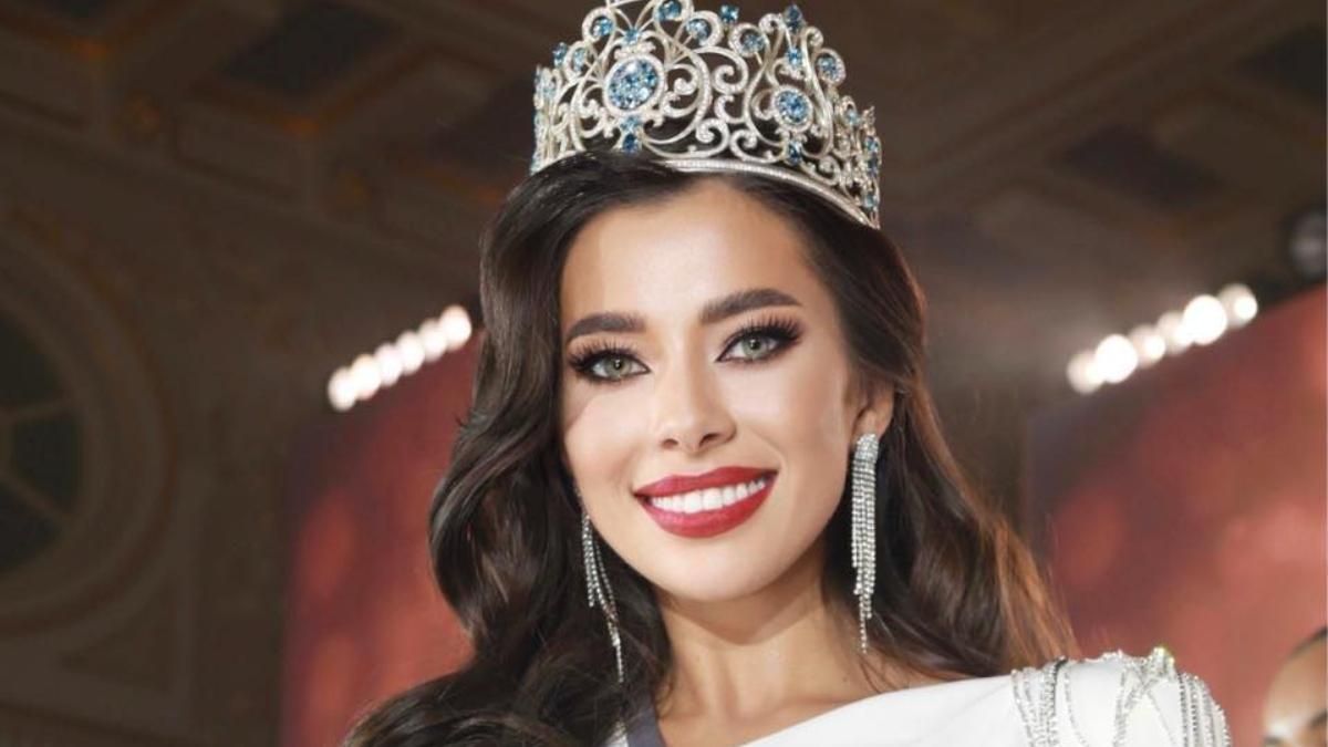 Победительница Miss Ukraine Universe Анна Неплях второй раз за неделю попала в ДТП Победительница Miss Ukraine Universe Анна Неплях второй раз за неделю попала в ДТП