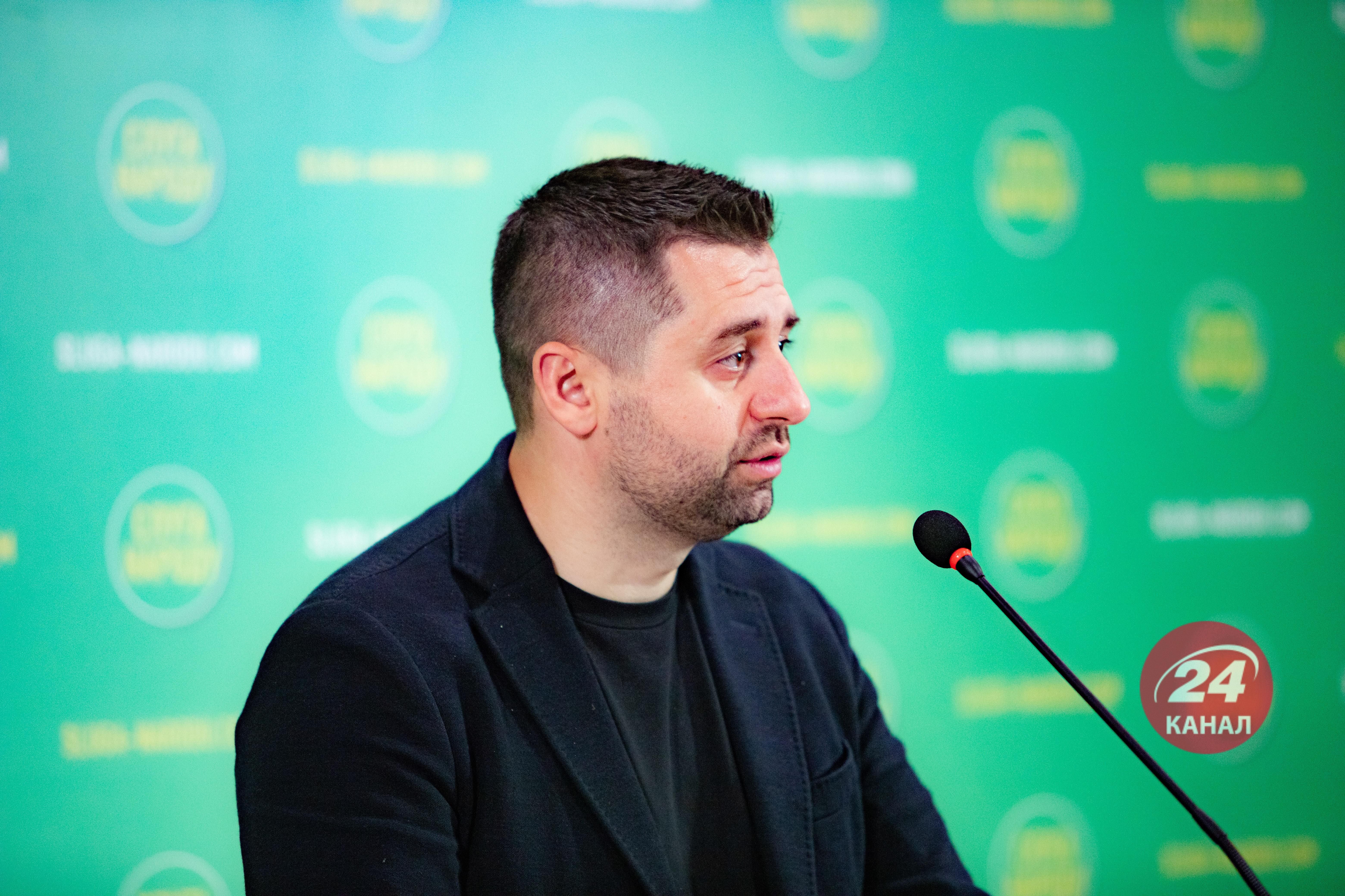 Арахамія розповів деталі засідання "Слуги народу" - 24 Канал Арахамія розповів деталі засідання "Слуги народу" - 24 Канал