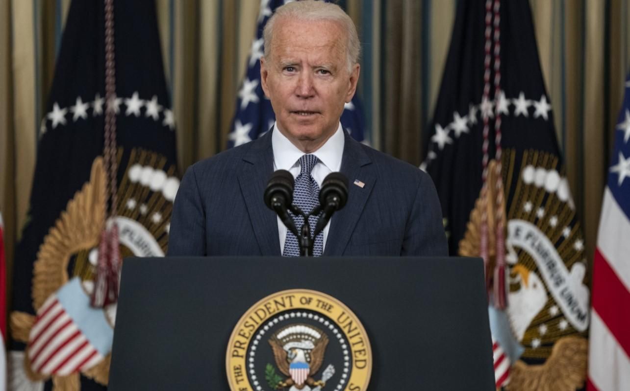 "Северный поток-2" не запустят, если Россия начнет вторжение в Украину, – Байден "Северный поток-2" не запустят, если Россия начнет вторжение в Украину, – Байден