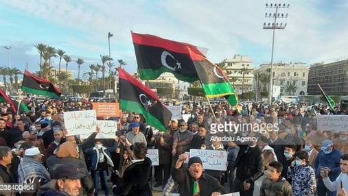 Загрожує політичний хаос: Лівія буквально "розкололась" на 2 частини