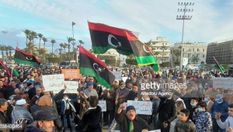 Угрожает политический хаос: Ливия буквально "раскололась" на 2 части