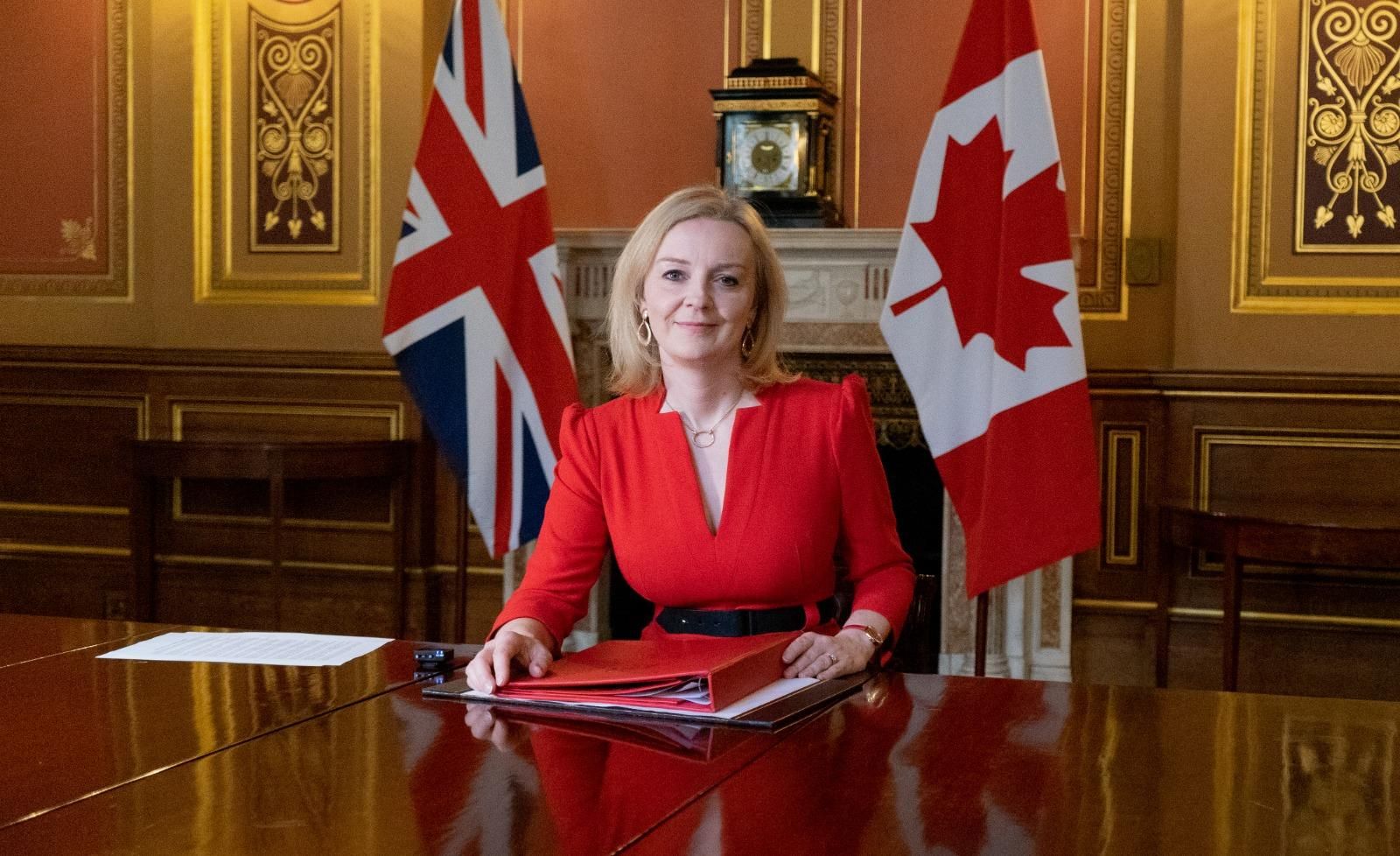 Глава МИД Великобритании отреагировала на оскорбления Лаврова равнодушием Глава МИД Великобритании отреагировала на оскорбления Лаврова равнодушием