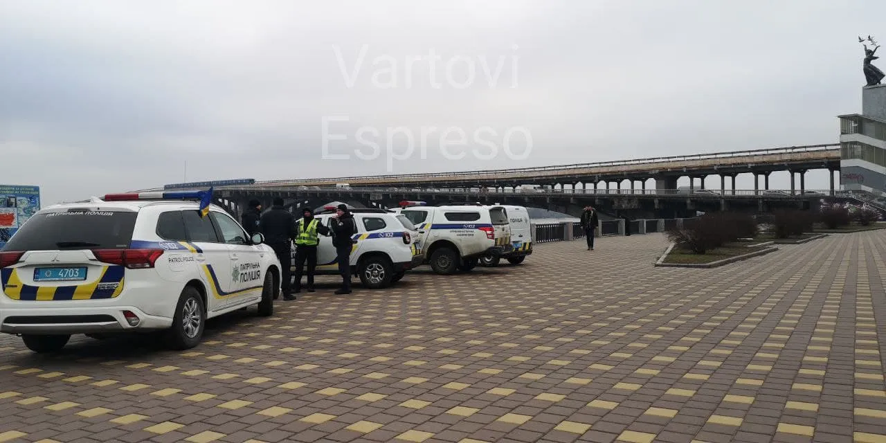 Київ, труп, Дніпро Київ, труп, Дніпро