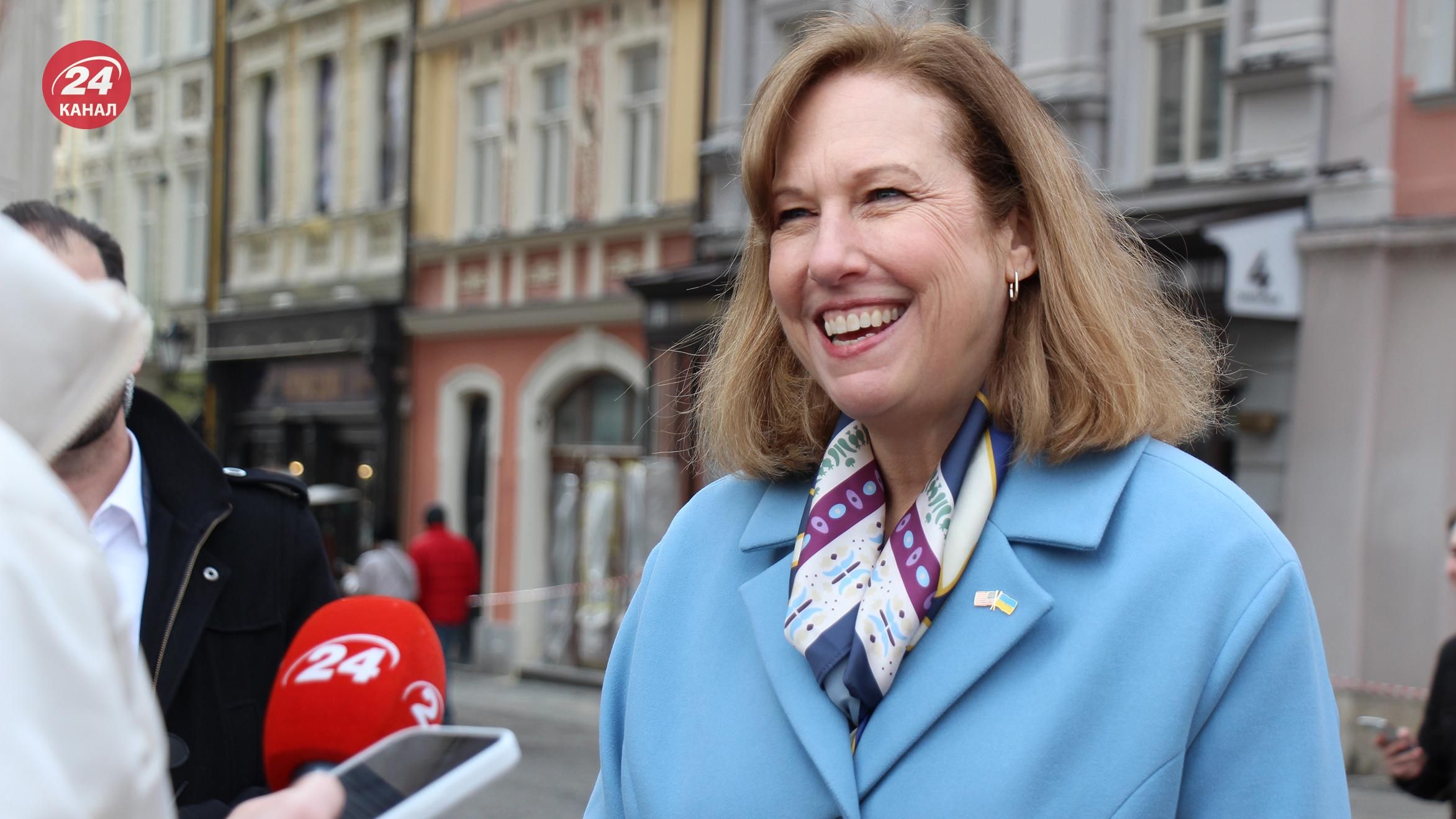 Поки не зникне пряма загроза, – Крістіна Квін про візит дипломатів США до Львова - Новини Львів - Львів Поки не зникне пряма загроза, – Крістіна Квін про візит дипломатів США до Львова - Новини Львів - Львів