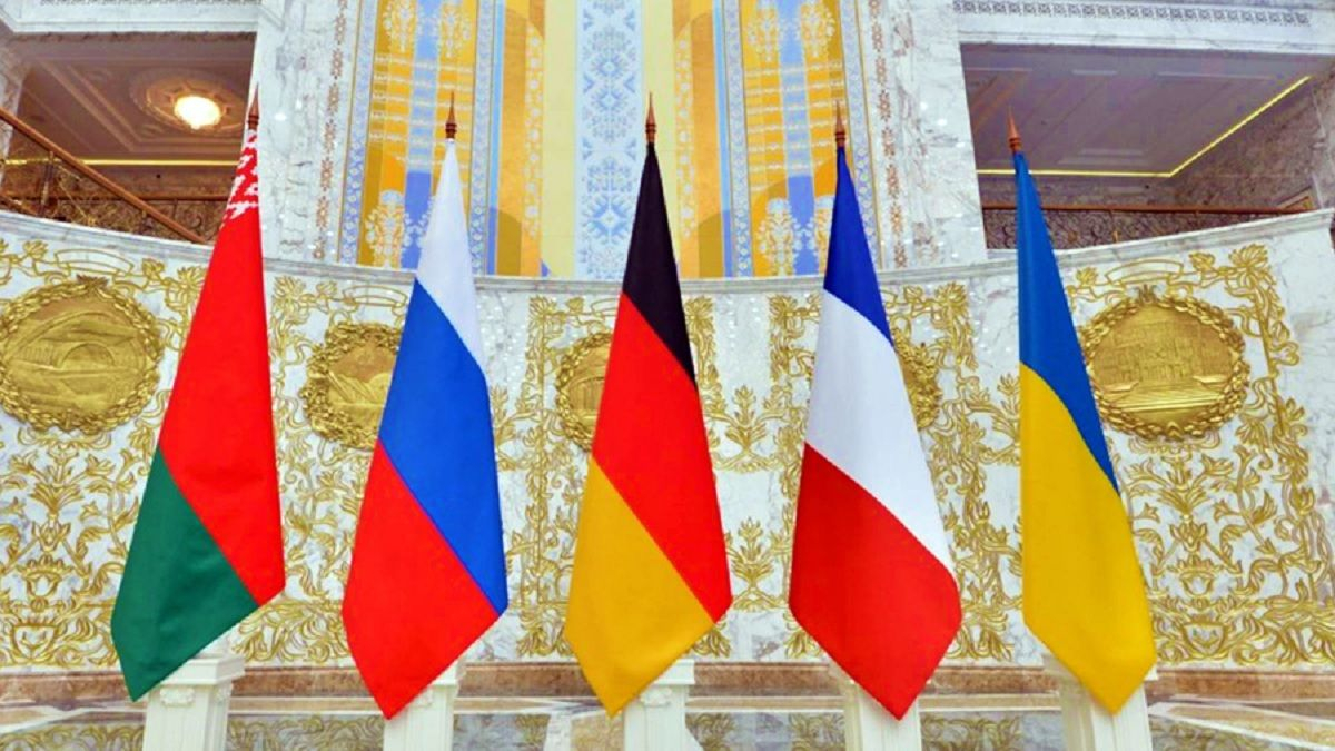 Винна Росія: більш ніж половина українців виступає за перегляд мінських угод - Новини Росії і України - 24 Канал Винна Росія: більш ніж половина українців виступає за перегляд мінських угод - Новини Росії і України - 24 Канал