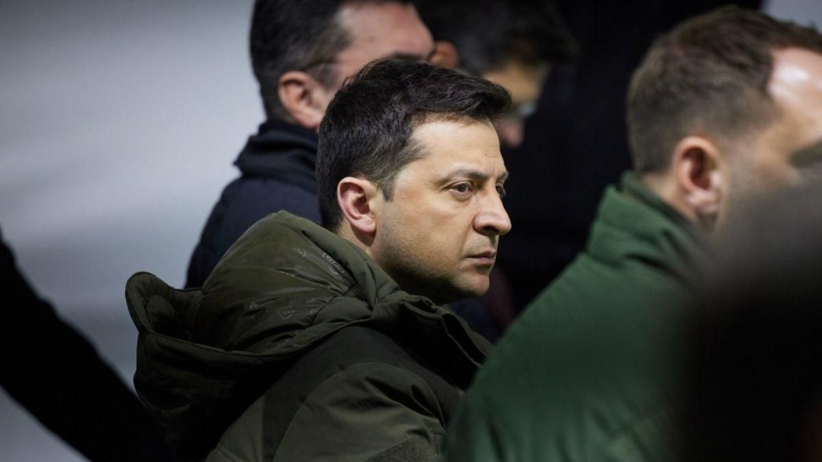 Це безглуздо, – Зеленський запевняє, що Україна не піде на прямі переговори з бойовиками - Новини Росія - 24 Канал Це безглуздо, – Зеленський запевняє, що Україна не піде на прямі переговори з бойовиками - Новини Росія - 24 Канал