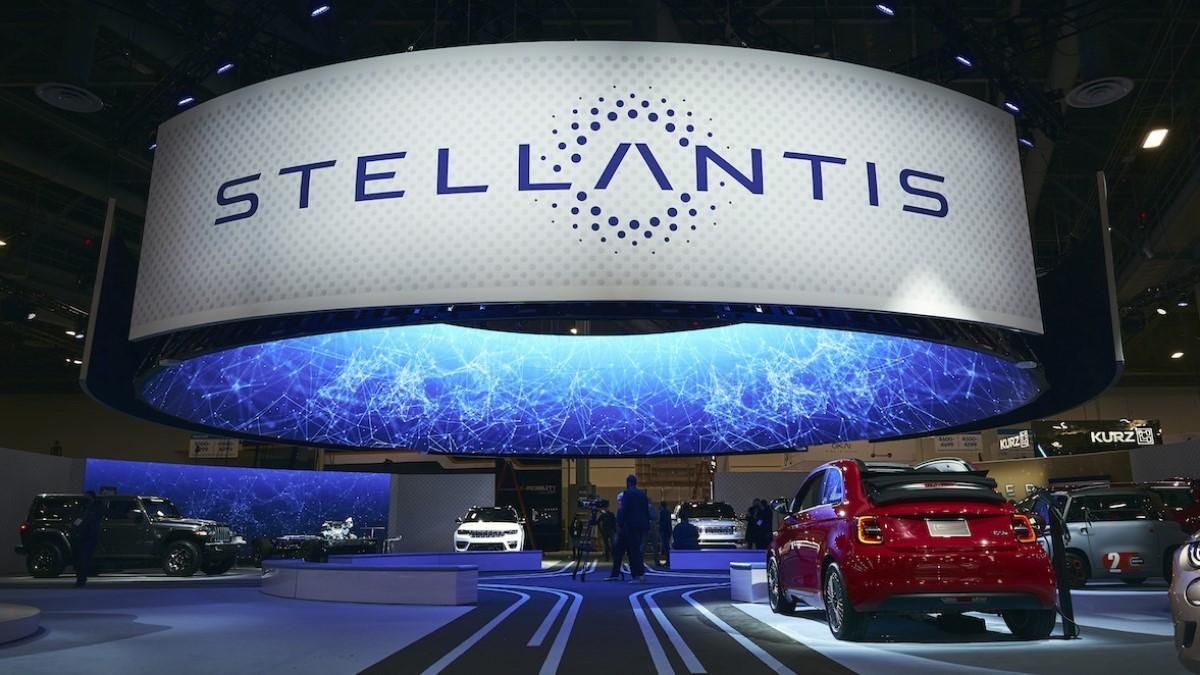 Автопроизводитель странным способом побуждает своих сотрудников уволиться с работы - Бизнес Автопроизводитель странным способом побуждает своих сотрудников уволиться с работы - Бизнес