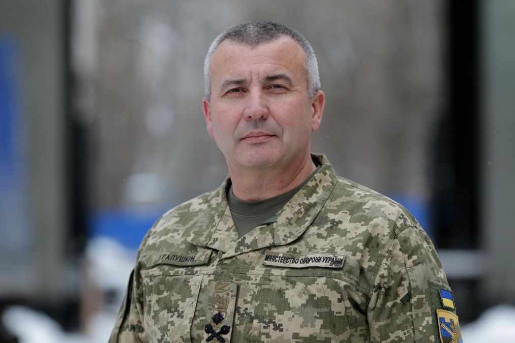 Если дело дойдет, можно воевать и в джинсах, – командующий Сил теробороны Если дело дойдет, можно воевать и в джинсах, – командующий Сил теробороны