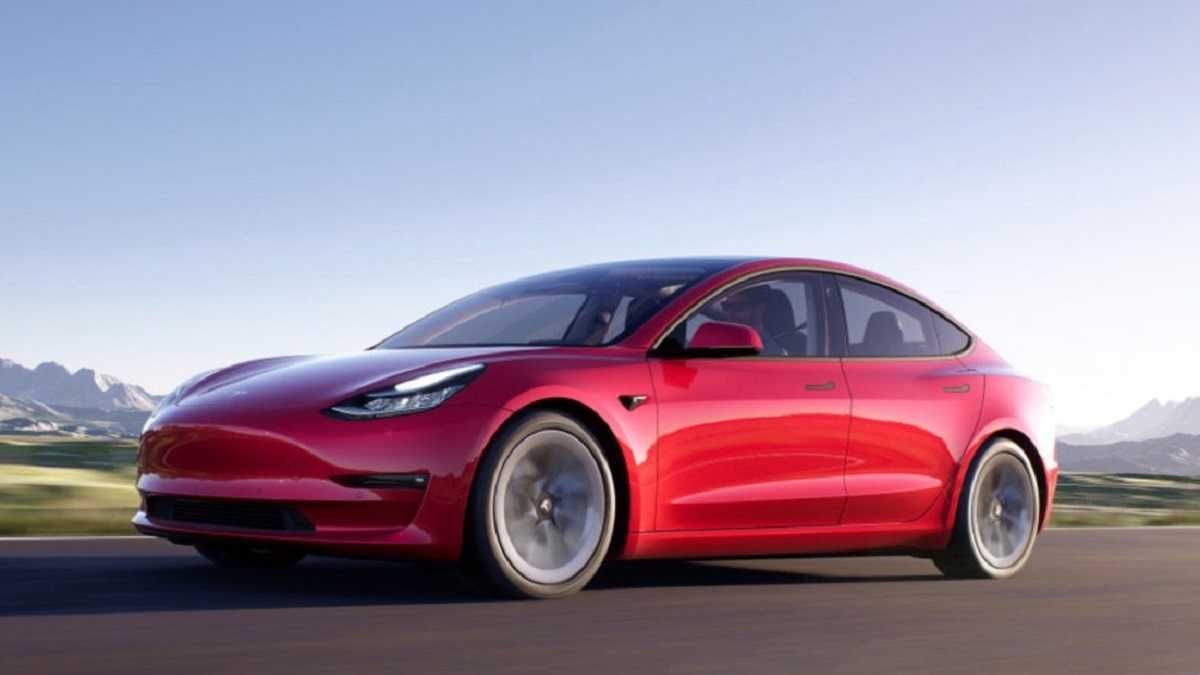 Проблемы Tesla: случаи фантомного торможения электрокаров будут расследовать госорганы США Проблемы Tesla: случаи фантомного торможения электрокаров будут расследовать госорганы США