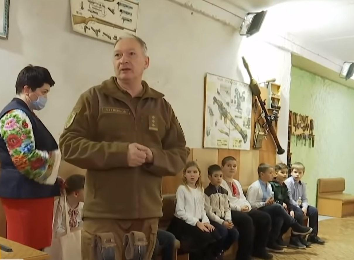 Подвал киевской школы был переоборудован под бункер: интересные детали и фото