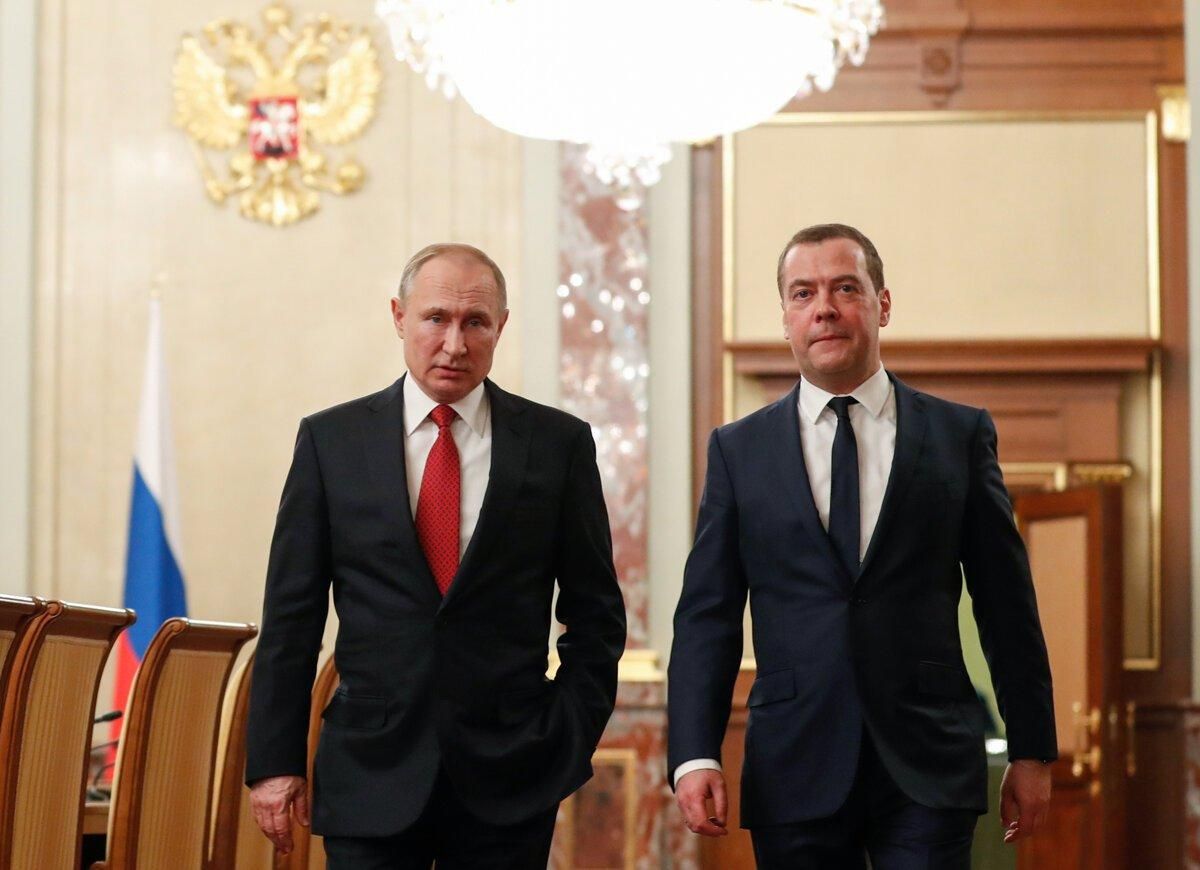 На 8 году войны: в Раде хотят лишить Путина и Медведева госнаград