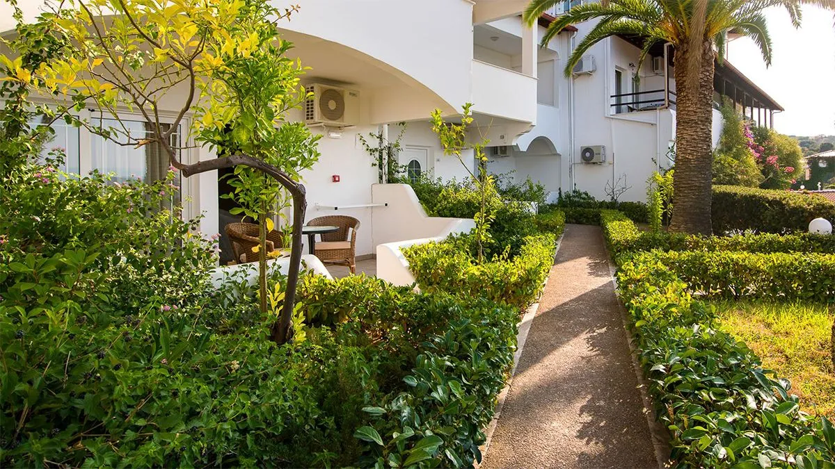 Готель пропонує спокійний відпочинок Готель пропонує спокійний відпочинок