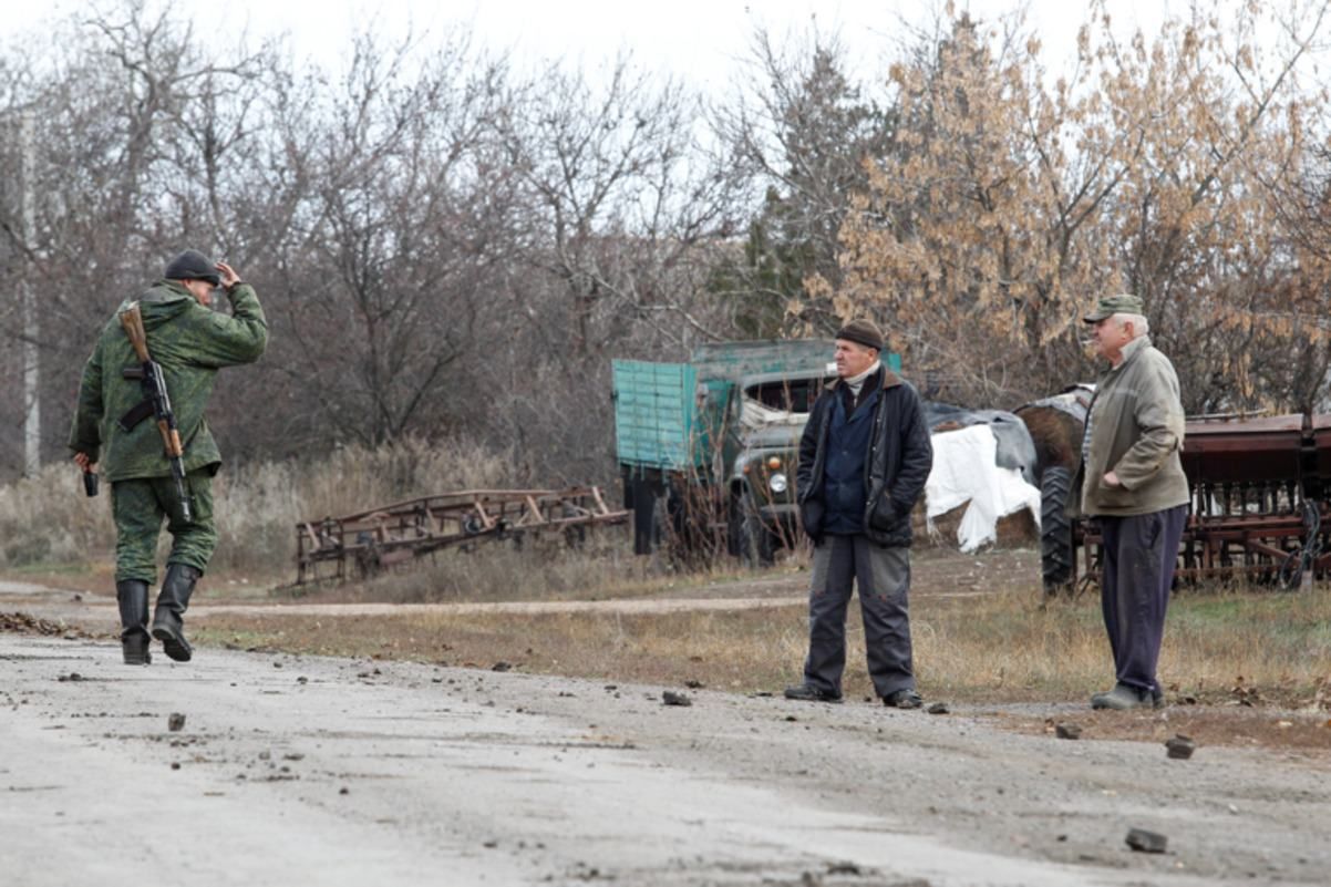 В Кремле из новостей узнали об "эвакуации" с Донбасса В Кремле из новостей узнали об "эвакуации" с Донбасса
