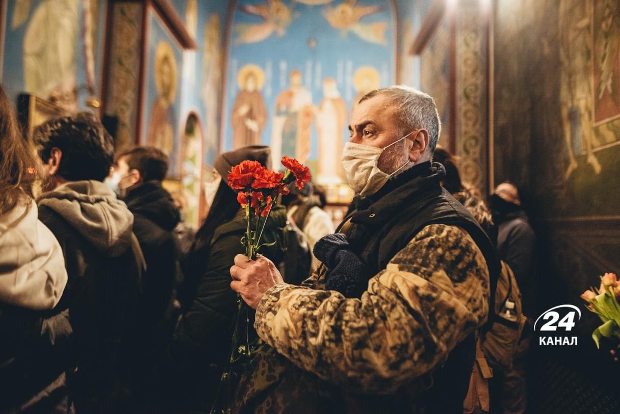 Молитва за Героев: эксклюзивный фоторепортаж панихиды по Небесной сотне - Новости Киева - Киев