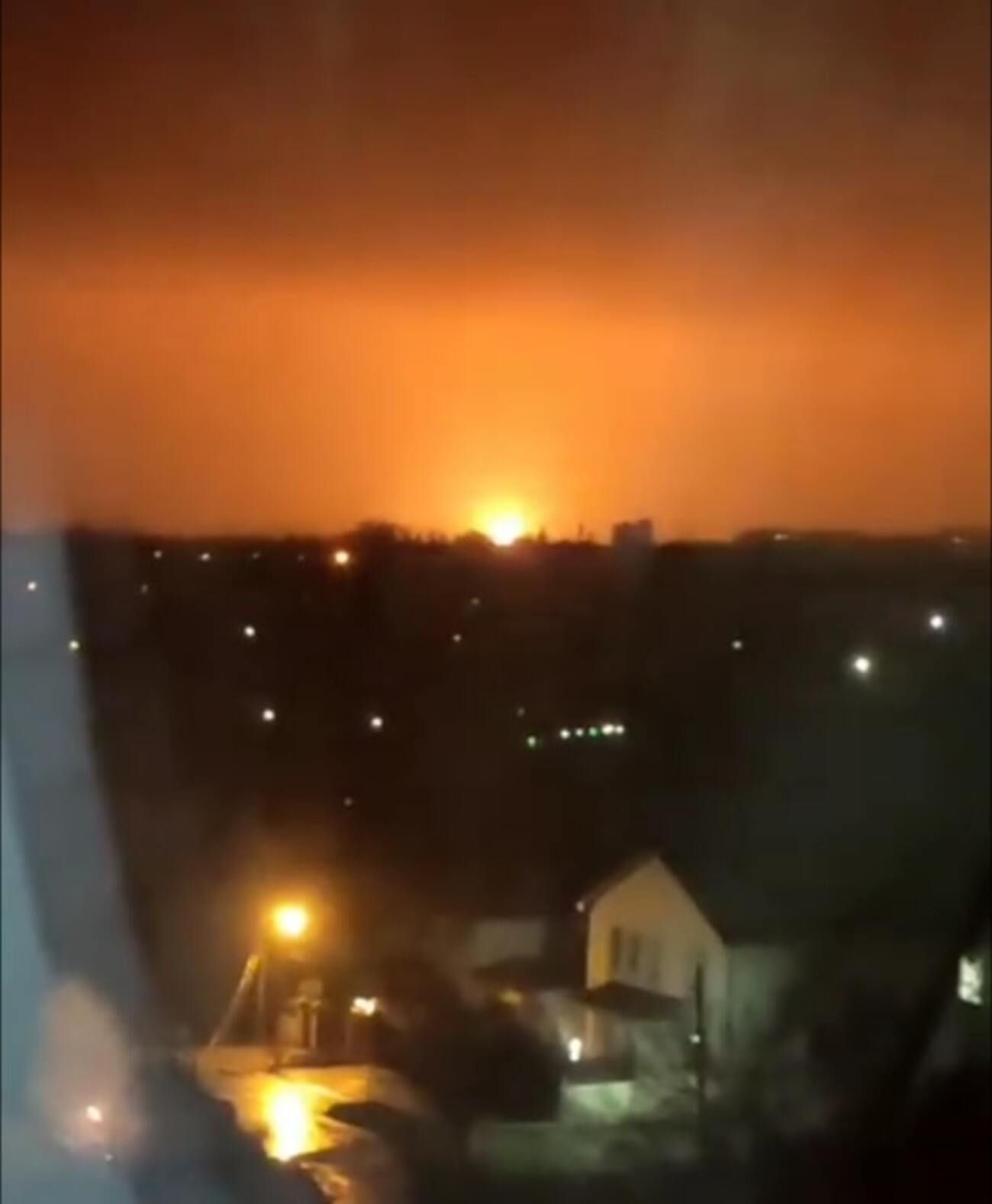 В соцсетях сообщили о взрыве в Луганске: горел газопровод