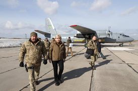 Верещук и "слуги" уже прибыли в зону проведения ООС Верещук и "слуги" уже прибыли в зону проведения ООС