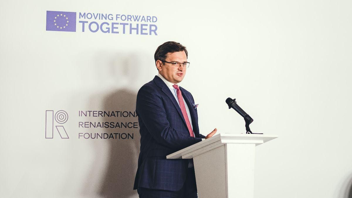 Мы не стреляем, – в ООС и МИД опровергли фейки россиян о снарядах в Ростовской области Мы не стреляем, – в ООС и МИД опровергли фейки россиян о снарядах в Ростовской области