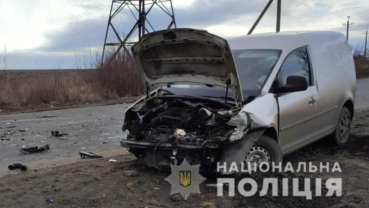 Автомобілі Skoda та Volkswagen зіткнулися на виїзді з Балти: є постраждалі - Новини кримінал - Одеса Автомобілі Skoda та Volkswagen зіткнулися на виїзді з Балти: є постраждалі - Новини кримінал - Одеса