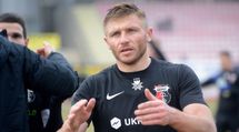 Бунт на корабле: футболисты клуба УПЛ шантажируют президента и требуют повышения зарплат