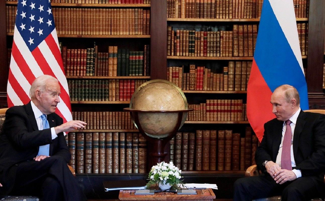 В Кремле оценили возможность проведения саммита Путина и Байдена