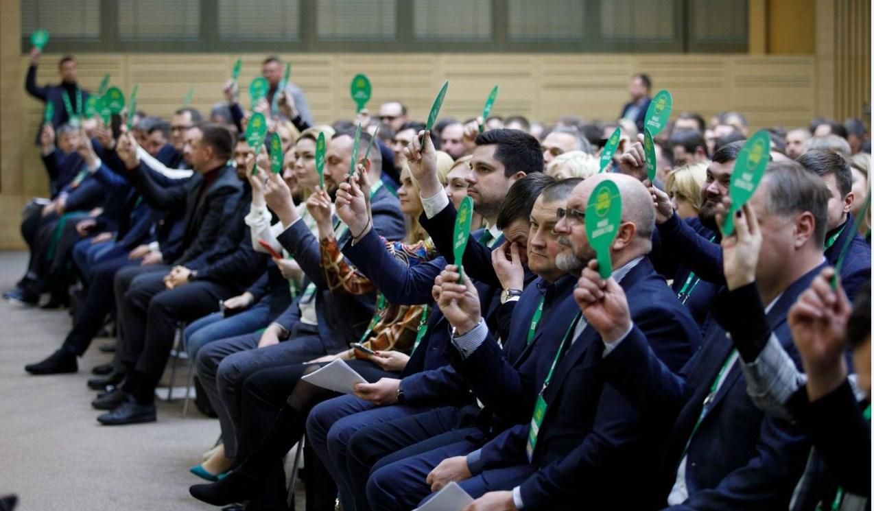 "Слуги народу" почали збір підписів для виключення з фракції Трухіна і Кузьміних - 24 Канал "Слуги народу" почали збір підписів для виключення з фракції Трухіна і Кузьміних - 24 Канал