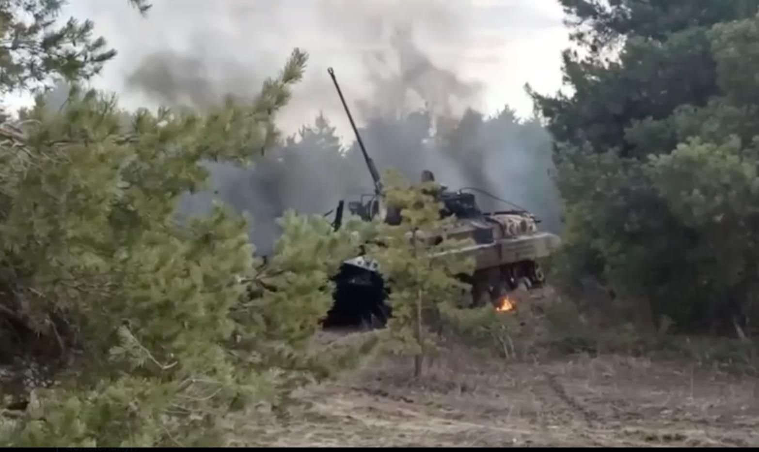 Кино без награды: Россия обнародовала фейковые кадры с горящими БТРами на границе Кино без награды: Россия обнародовала фейковые кадры с горящими БТРами на границе